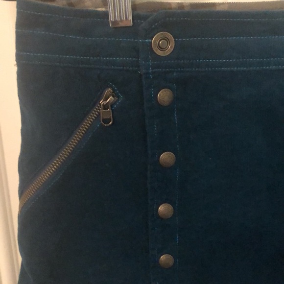 Kuhl Streamline Dark Teal Corduroy Mini Skirt - Picture 10 of 14